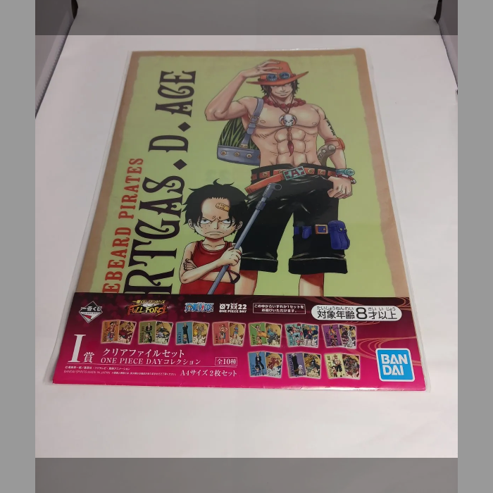 ONE PIECE　一番くじコレクション　クリアファイル　全50種コンプセット Amazon.co.jp: ヒストリークリアファイルセット vol.1-vol.50 全