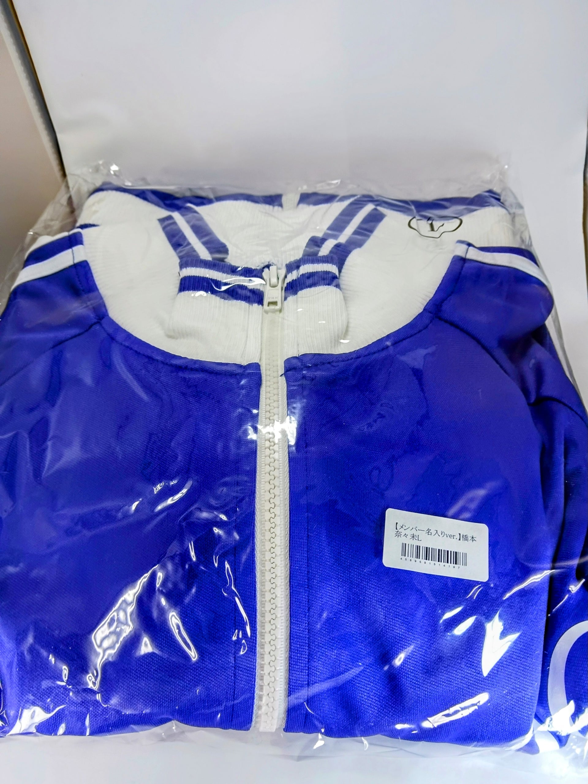 1000000818.jpg?v=1718851509&  